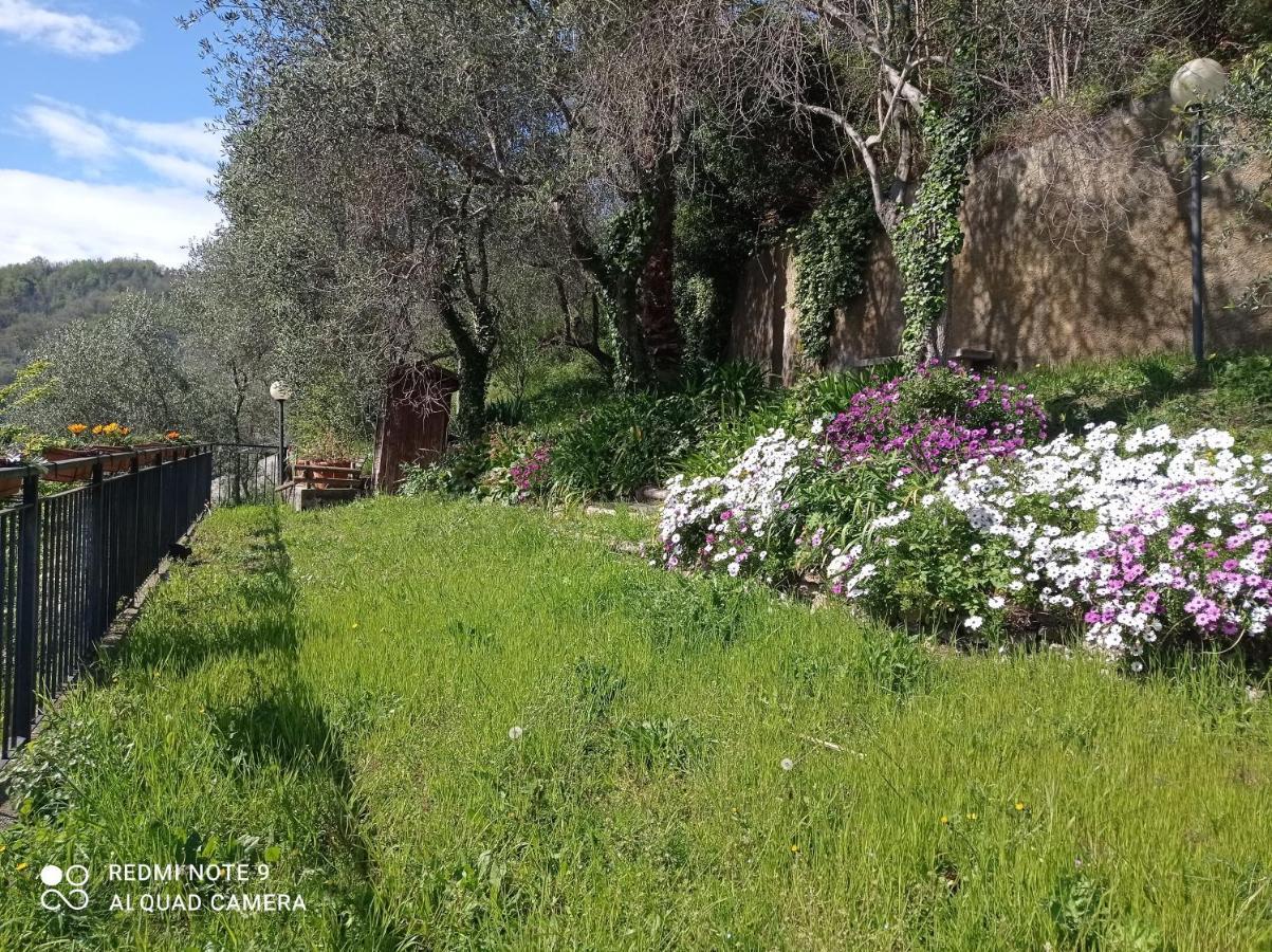 Casa Dell'Aura Bed & Breakfast Киавари Екстериор снимка